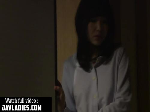 Asahi is getting fucked by her BF and get a facial